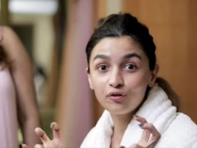 Alia Bhatt Shares Behind-The-Scenes Video Of Her Perfect IIFA Look!