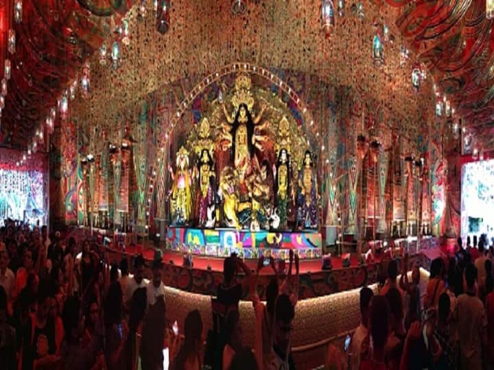The puja festivities and prayers began on the sixth day of the first quarter of the moon and will end on Dashami or the 10th day, celebrated across the country as Dassehra. (Getty Image)