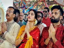 Nusrat Jahan Slammed By Islamic Cleric Over Her Durga Puja Celebrations; Asked To Change Name