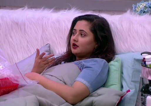 Bigg Boss 13' Contestants Rashami Desai-Sidharth Shukla Get Into A Brawl; Actress Says, 'Sidharth & I Can Never Have A Connection