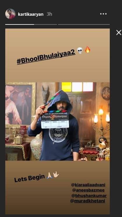 Kartik too took to his Instagram Stories, where he shared a photograph of himself. In the picture, the actor is seen dressed in a hoodie and is posing with the clapboard. He captioned the image: 