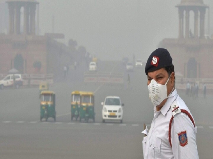 Delhi's Air Quality 'Poor' For 4th Consecutive Day After Stubble Burning In Neighbouring States Delhi's Air Quality 'Poor' For 4th Consecutive Day After Stubble Burning In Neighbouring States