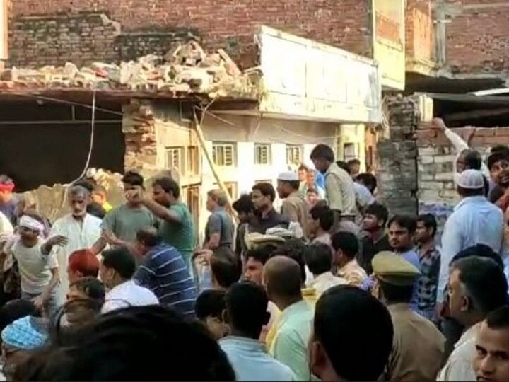 Uttar Pradesh: 10 Dead After Building Collapses Due To Clylinder Blast In Mau Uttar Pradesh: 15 Dead After Building Collapses Due To Clylinder Blast In Mau