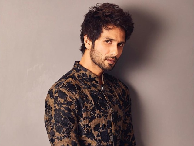 Mark Your Calendars! Shahid Kapoor's 'Jersey' To Release On THIS Date Shahid Kapoor 'Jersey' Release Date Revealed