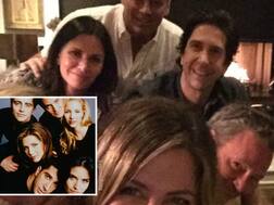 'Friends' Cast Reunites As Jennifer Aniston Joins Instgram