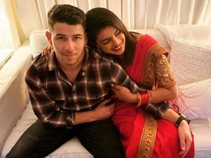 Priyanka Chopra Celebrates Her FIRST Kara Chauth 2019 With Nick Jonas At Jonas Brothers Concert (PIC) PICS: Priyanka Chopra Celebrates Her FIRST Karwa Chauth With Nick Jonas At Jonas Brothers' Concert