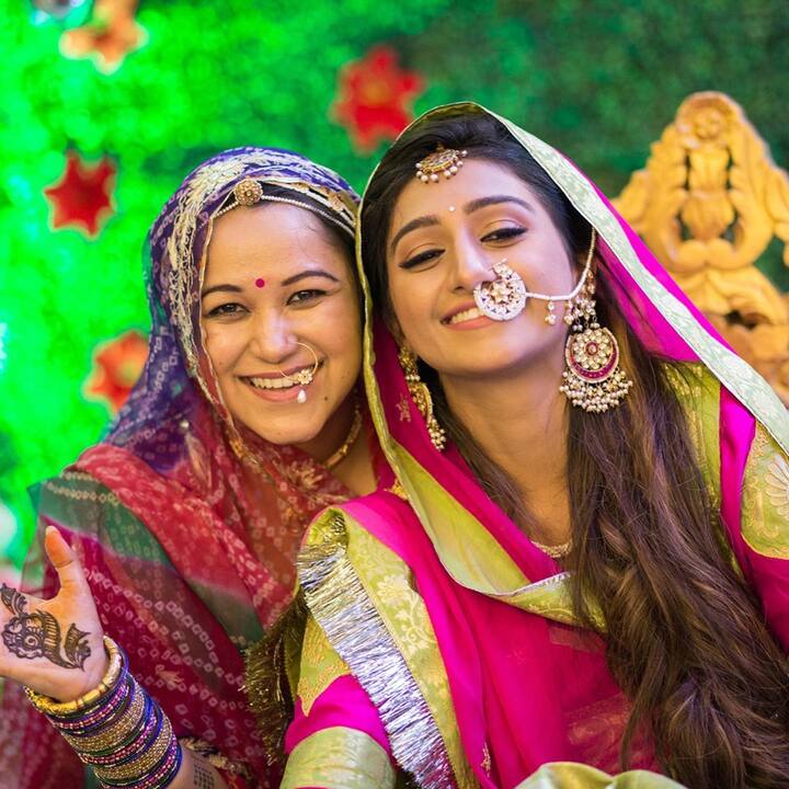 Mohena is fondly known for playing the role of Keerti in Shivangi Joshi and Mohsin Khan starrer ‘Yeh Rishta Kya Kehlata Hai’. 