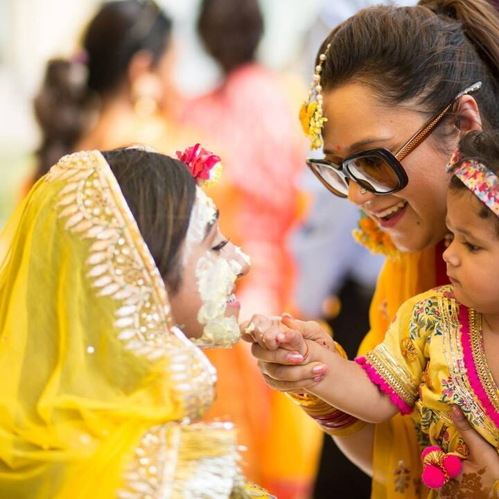 Mohena is a real-life princess as she belongs to the royal family of Rewa (Madhya Pradesh).