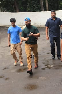 Maharashtra Assembly Elections 2019: SRK, Aamir, Salman & Other B\'wood Celebs Cast Their Vote