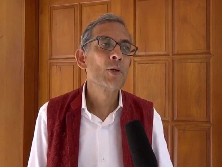 Nobel Laureate Abhijit Banerjee Meets PM Modi, Calls It ‘An Honour And A Privilege’; Watch Video Here's What Nobel Laureate Abhijit Banerjee Said After Meeting PM Modi; Watch Video