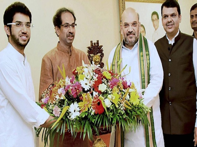 Maharashtra Elections 2019: Shiv Sena Remind BJP Of '50-50 Formula'; Fadnavis Asserts ‘Will Go As Decided Earlier’ Maharashtra Elections 2019: Shiv Sena Remind BJP Of '50-50 Formula'; Fadnavis Asserts ‘Will Go As Decided Earlier’