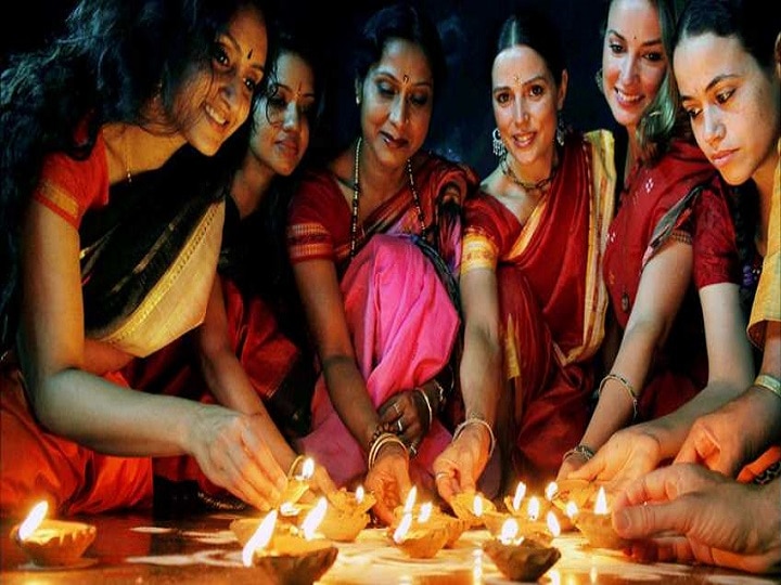 Diwali 2019: It's Diwali, Lights, Glitter -- And Gifts Galore It's Diwali, Lights, Glitter -- And Gifts Galore