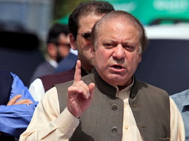 Former Pakistan PM Nawaz Sharif Suffers Heart Attack Former Pakistan PM Nawaz Sharif Suffers Heart Attack
