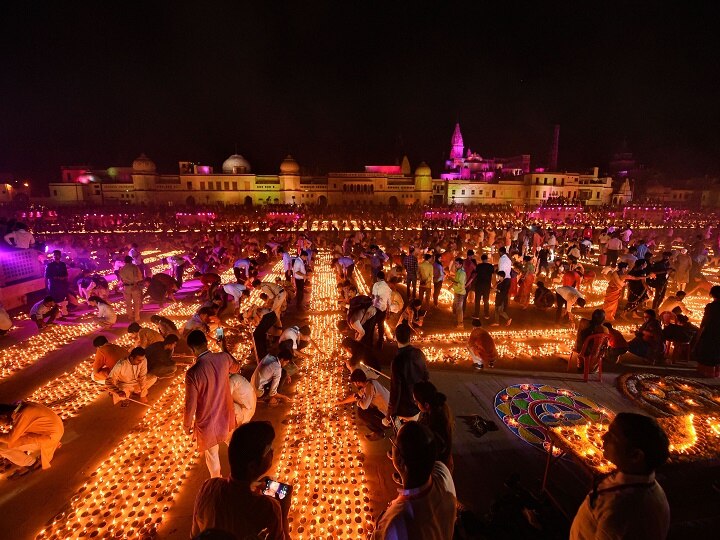 Diwali 2019: Ayodhya's Deepotsav finds place in Guinness World Records Diwali 2019: Ayodhya's Deepotsav Finds Place In Guinness World Records