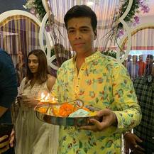 PICS: Janhvi Kapoor, Sara Ali Khan, Vicky Kaushal & Kartik Aaryan Attend Karan Johar’s Annual Diwali Bash