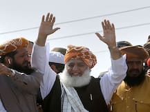 Pakistan: \'Azadi March\' Sets Out For Islamabad From Karachi To \'Topple\' Imran Khan’s PTI Govt