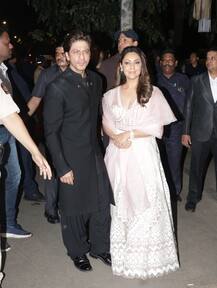 PICS: SRK-Gauri, Akshay-Twinkle, Shahid-Mira, Katrina & Other B\'wood Celebs Attend Bachchan\'s Grand Diwali Bash