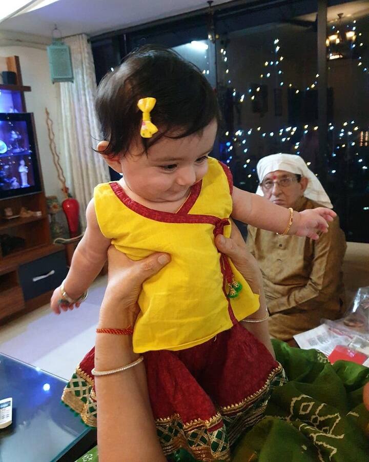 Navina and Karan have named their daughter Kimaayra. The cutie pie celebrated her first Diwali with her parents.