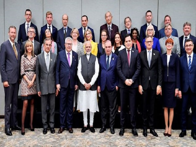 EU MPs In Kashmir Say Article 370 Internal Issue, Stand By India In Fight Against Terror EU MPs In Kashmir Say Article 370 Internal Issue, Stand By India In Fight Against Terror