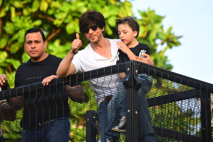 On the professional front, Shah Rukh Khan was last seen in 'Zero' opposite Katrina Kaif and Anushka Sharma.