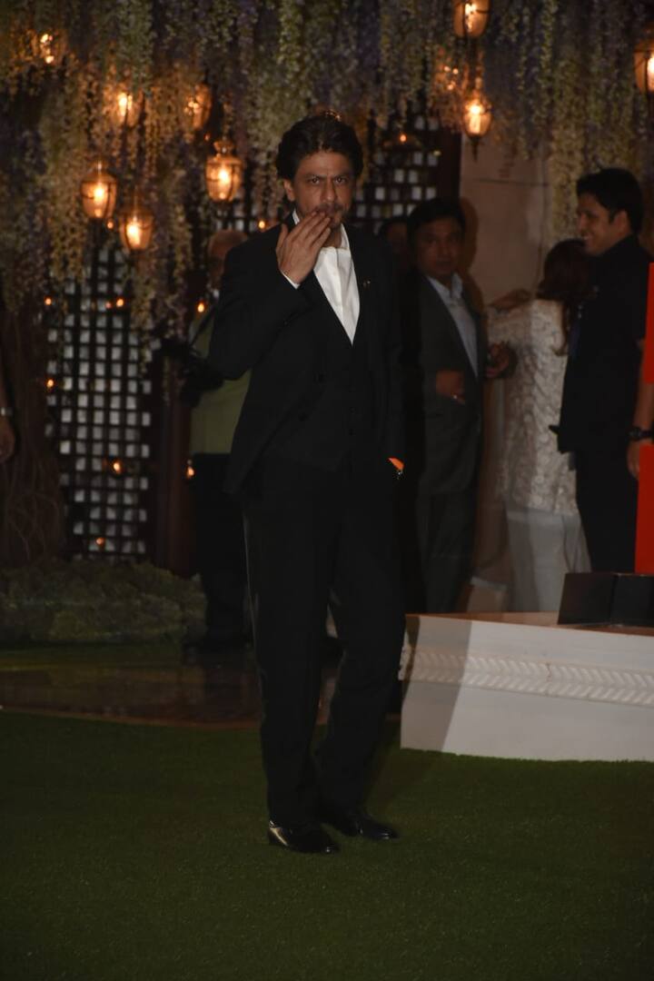 Bollywood superstar looked handsome as ever in a black suit as he attended the pre-wedding bash. (Photo: Manav Manglani)