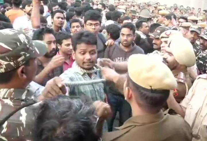 The gates of the AICTE, around 3 km from the JNU, were locked and the security personnel were stationed in and outside the premises in wake of the protests that started in the morning. (ANI)