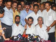 Shiv Sena Moves SC Against Guv\'s Refusal For Extra Time To Muster Numbers In Maharashtra