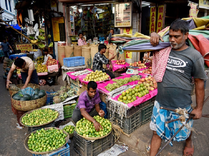 Retail Inflation In October 4.62% On Higher Food Prices, Breaches RBI Target India's Retail Inflation Breaches RBI Target In October; Touches 15-Month High Of 4.62%