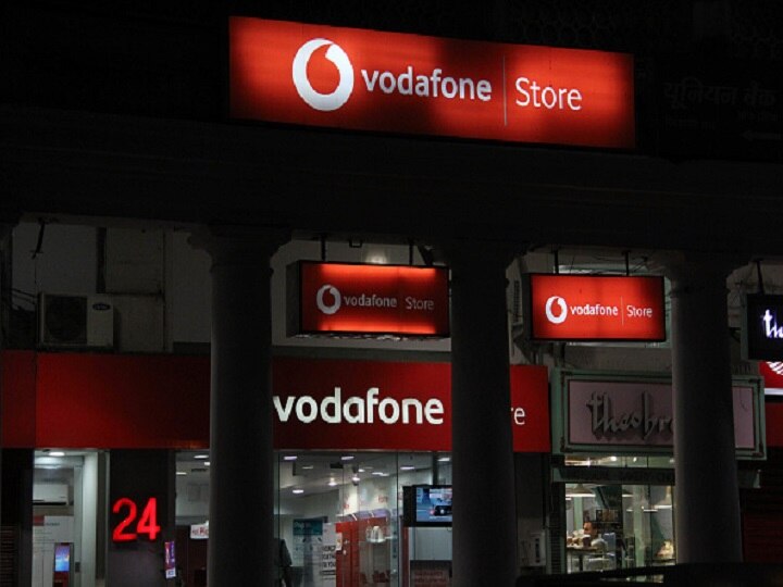 Vodafone Idea Suffers Massive AGR Hit; Posts Highest Quarterly Loss At Rs 50,921 Cr Vodafone Idea Suffers Massive AGR Hit; Posts Highest Quarterly Loss At Rs 50,921 Cr