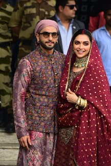 PICS: Deepika-Ranveer Return To Mumbai After Visiting Golden Temple, Couple Poses With Family