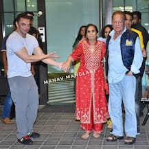 PICs: Salman, Katrina & Other Celebs Attend Arpita Khan-Aayush Sharma's 5th Wedding Anniversary Bash!