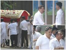 PICS: Akshay-Twinkle, Dimple Kapadia Pay Last Respect To Betty Kapadia; Sunny Deol & Others Attend Last Rites!