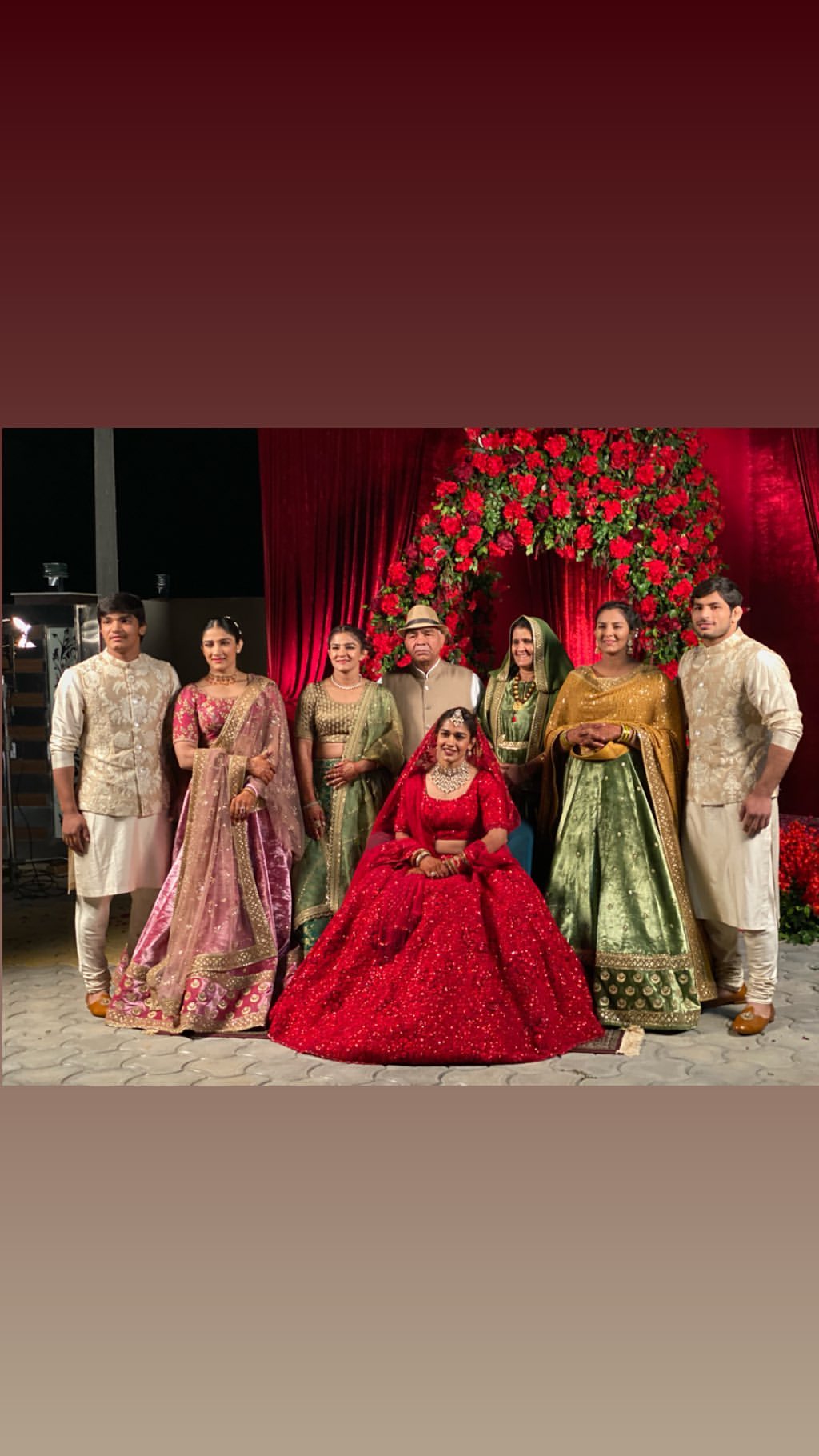 Nach Baliye 9' Contestants, Wrestlers Babita Phogat-Vivek Suhag Get Married! See PICS-VIDEO!