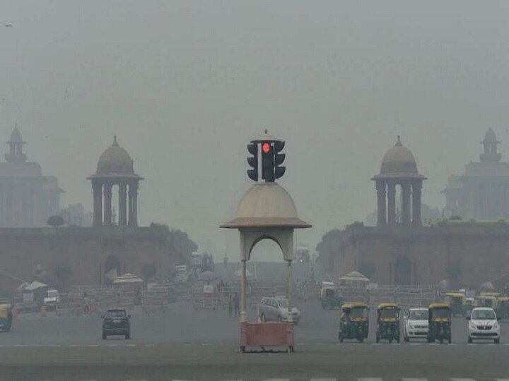 Delhi\'s Air \'Very Poor\', AQI Crosses 300 Mark