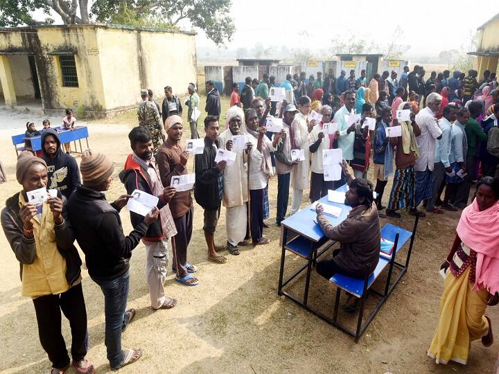 Jharkhand Election Phase 2: 63% Voter Turnout Recorded Amid Violence, 1 Killed