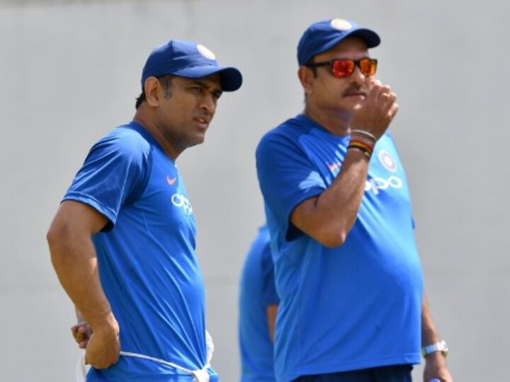 If Dhoni Decides He Is Good Enough To Continue, Don’t Mess Around With That: Ravi Shastri If Dhoni Decides He Is Good Enough To Continue, Don’t Mess Around With That: Ravi Shastri