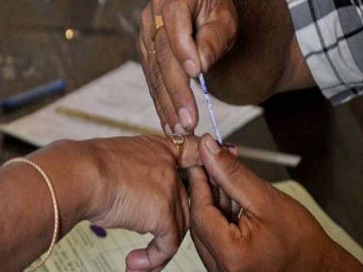 Jharkhand Assembly Polls 2019: Phase-3 Voting On Thursday As Several Bigwigs In Fray Jharkhand Assembly Polls 2019 Phase 3: Several Bigwigs In Fray Today; Polling On 17 Seats Underway