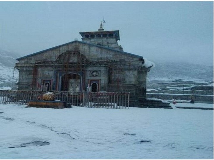 Uttarakhand: Kedarnath, Badrinath Wrapped In Thick Blanket Of Snow Uttarakhand: Kedarnath, Badrinath Wrapped In Thick Blanket Of Snow