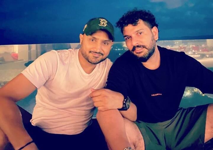 The southpaw posted some pictures on his twitter account, in which he can be seen relaxing with his former teammates - Sachin Tendulkar, Zaheer Khan, Harbhajan Singh and Ajit Agarkar and childhood friend Gaurav Kapur.