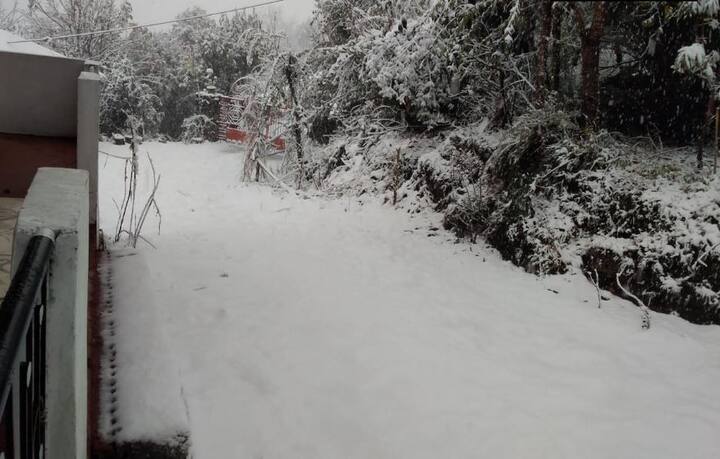 The organisation also stated that avalanches, landslides and mudslides are likely to hit Jammu and Kashmir, Himachal Pradesh and Uttarakhand. (ANI)