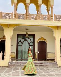 'Kasautii Zindagii Kay 2' Actress Erica Fernandes Shares Stunning PICS From Co-star Sonyaa's Mehendi