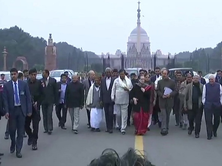 CAA Protests: Opposition Leaders Meet President Ram Nath Kovind Over Police Action In Jamia CAA Protests: Opposition Leaders Meet President Ram Nath Kovind Over Police Action In Jamia