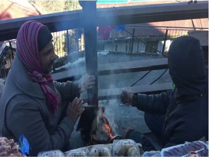 Cold Intensifies, Even Water Has Frozen: Shimla Residents Cold Intensifies, Even Water Has Frozen: Shimla Residents