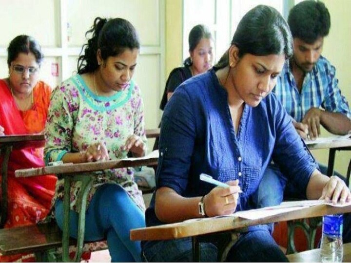 Delhi University OBE: Students Face Technical Challenges During Exams Students Continue To Face Technical Glitches In Delhi University's Online OBE