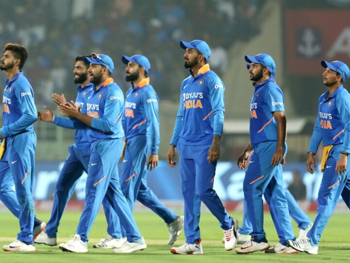 IND vs WI, 2nd ODI: Kuldeep-Rohit Heroics Help India Beat Windies To Level Series 1-1 At Vizag IND vs WI, 2nd ODI: Kuldeep-Rohit Heroics Help India Beat Windies To Level Series 1-1 At Vizag