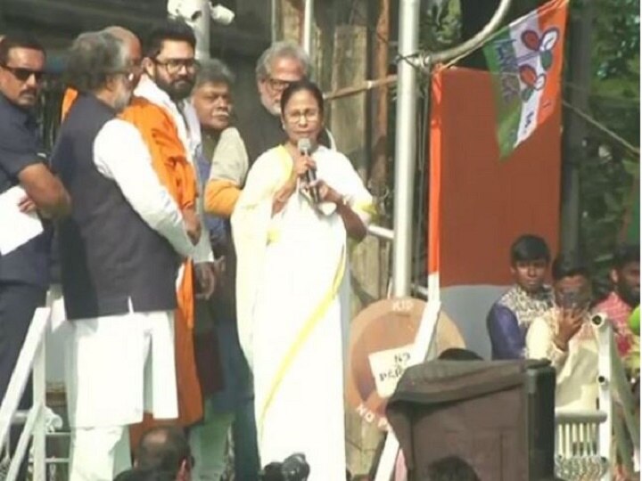 Mamata Leads Massive Rally Against CAA, NRC; Says ‘People Giving Befitting Reply To BJP's Arrogance’ Mamata Leads Massive Rally Against CAA, NRC; Says ‘People Giving Befitting Reply To BJP's Arrogance’