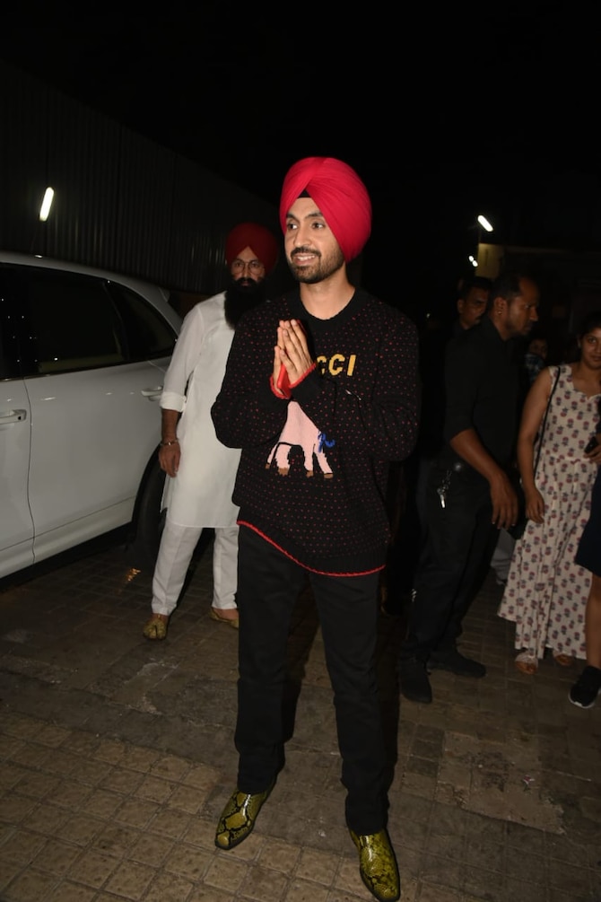 Fashion Friday: Decoding Diljit Dosanjh's looks from Good Newwz - India  Today