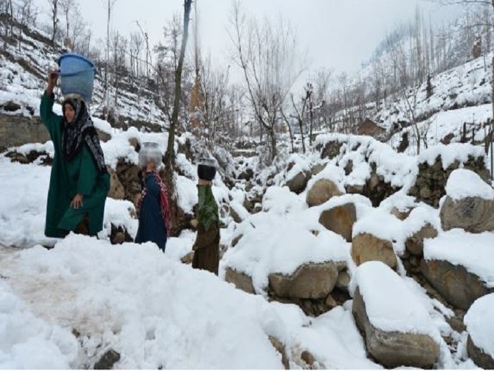 J&K, Ladakh In Grip Of Severe Coldwave; Drass Records Coldest At Minus 30.2, Gulmarg At Minus 11 J&K, Ladakh In Grip Of Severe Coldwave; Drass Records Coldest At Minus 30.2, Gulmarg At Minus 11