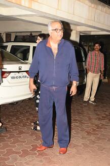 PICS: Anshula Kapoor Rings In Her Birthday With Arjun, Janhvi & Other Family Members!