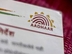 Alert! Income Tax Dept Extends Deadline For Linking PAN With Aadhaar To March 31, 2020